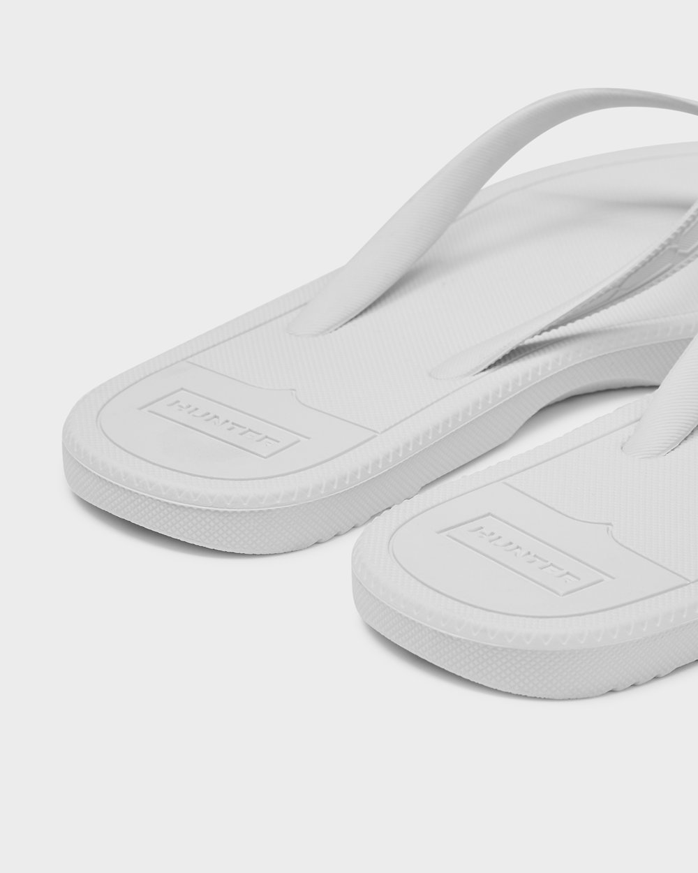 Womens Flip Flops - Hunter Original (62DEVGRFX) - White